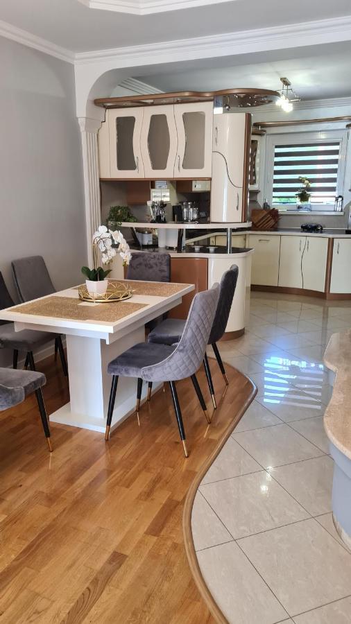 Apartament Deluxe 2 Oświęcim Esterno foto